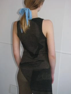 Paloma Wool no 1364 / Sue -The Mode Nith Sales Store ali sleeveless asymmetric hem top brown 03 3c3b25e8 d8e0 4424 acd7 59d7c201e818