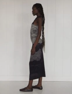 Paloma Wool no 1195 / Banksiae -The Mode Nith Sales Store banksiae fitted sleeveless midi dress rose print 3