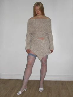 Paloma Wool no 1405 / Carlota -The Mode Nith Sales Store carlota warm soft high neck knitted crop sweater taupe 4