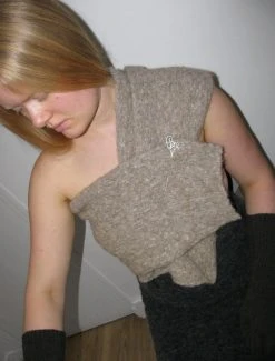 Paloma Wool no 1406 / Chaves -The Mode Nith Sales Store chaves topo 3