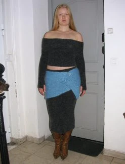 Paloma Wool no 1406 / Chaves -The Mode Nith Sales Store chaves warm neck shoulder piece lightblue 3