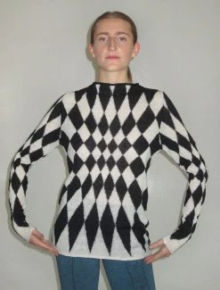 Paloma Wool no 1057 / Comedia -The Mode Nith Sales Store comedia funnel neck top psychedelic intarsia black 005