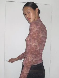 Paloma Wool no 1058 / Cometa -The Mode Nith Sales Store cometa long sleeve semitransparent t shirt darkpink 03