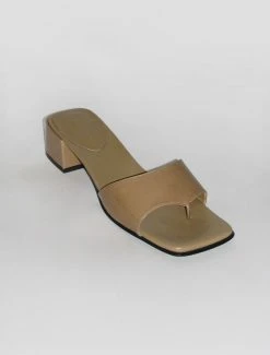 Paloma Wool no 1107 / Jacoba II -The Mode Nith Sales Store jacoba comfortable leather toe sandal beige 05