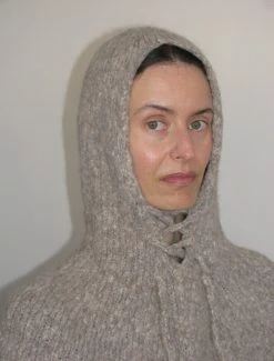 Paloma Wool no 1407 / Marina -The Mode Nith Sales Store marina warm soft knitted hood cape taupe 03 71fc502b 11b8 484d 8424 b349950f2b16