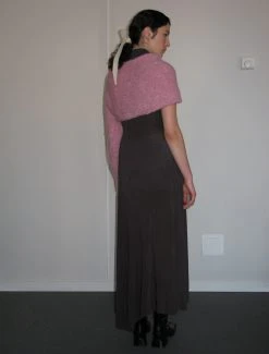 Paloma Wool no 1410 / Morgui -The Mode Nith Sales Store morgui soft warm asymmetric neck knitted piece pink 05 9d6928d1 5b77 4a7a a6d4 e3006cca782c