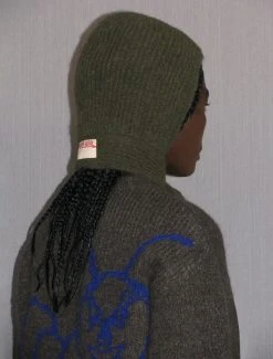 Paloma Wool no 1353 / Pauli -The Mode Nith Sales Store pauli soft knit balaclava tied khaki 05 01d9fab8 95ba 4c95 8e1c 7a2c01987c20