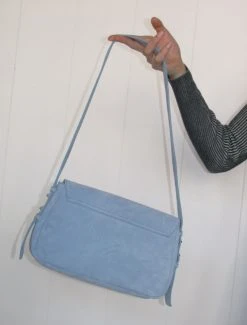 Paloma Wool no 1181 / Pluto -The Mode Nith Sales Store pluto baguette leather bag asymmetric overlap lightblue 5