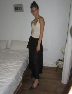 Paloma Wool no 1270 / Sanders -The Mode Nith Sales Store sanders skirt palomawool