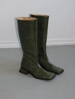 Paloma Wool no 1331 / Tall Cosima -The Mode Nith Sales Store tall cosima boot wide heel green 01 05fccf48 4af9 4a04 9ddf cb5dc50fa9e4