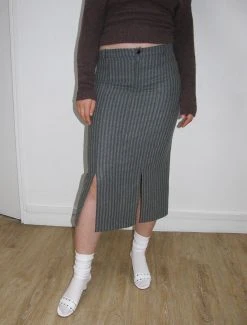 Paloma Wool no 1413 / Turbulence -The Mode Nith Sales Store turbulence fitted midi skirt opening flare grey 4